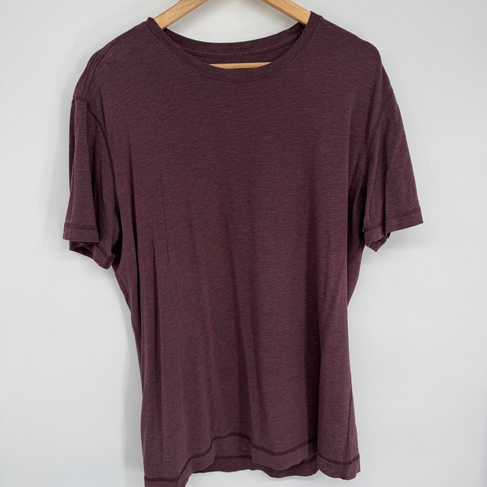 Lululemon Top Men’s XL Short Sleeve Maroon Workout Running Outdoor Active